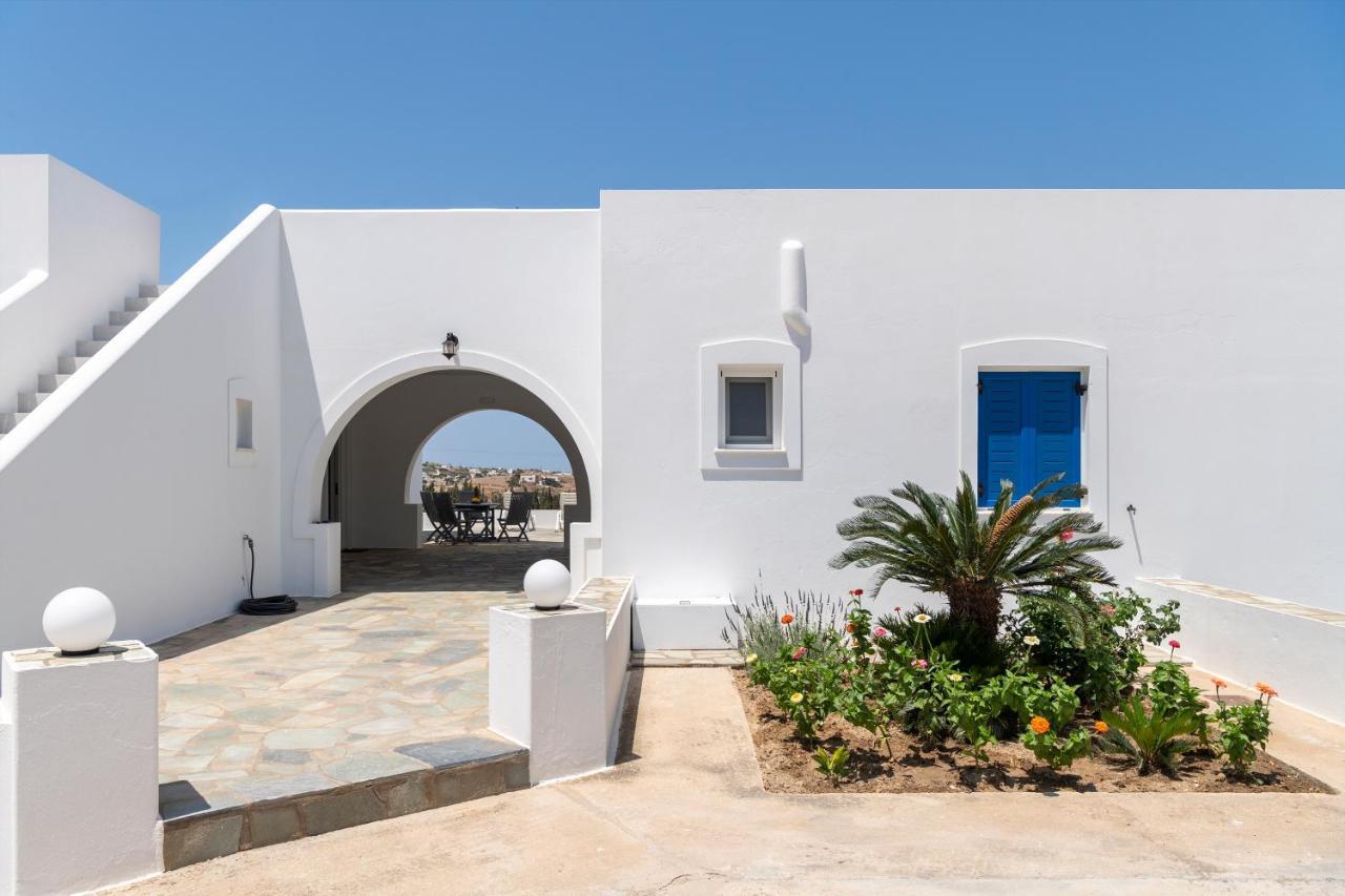 Villa Kalamies 2 パロス島 エクステリア 写真